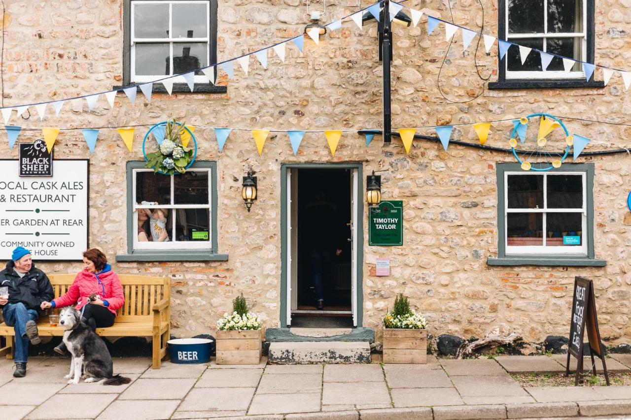 Leeming Bar 엑셀비 그린 드래곤 B&B 외부 사진