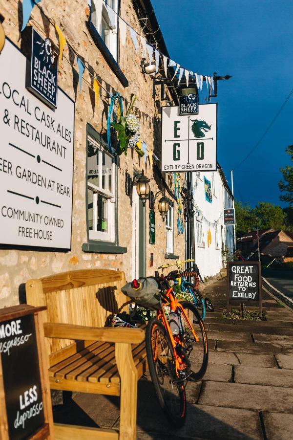 Leeming Bar 엑셀비 그린 드래곤 B&B 외부 사진